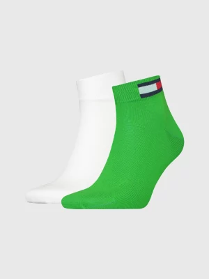 Pacote com 2 pares de meias cano curto com estampa de bandeira.