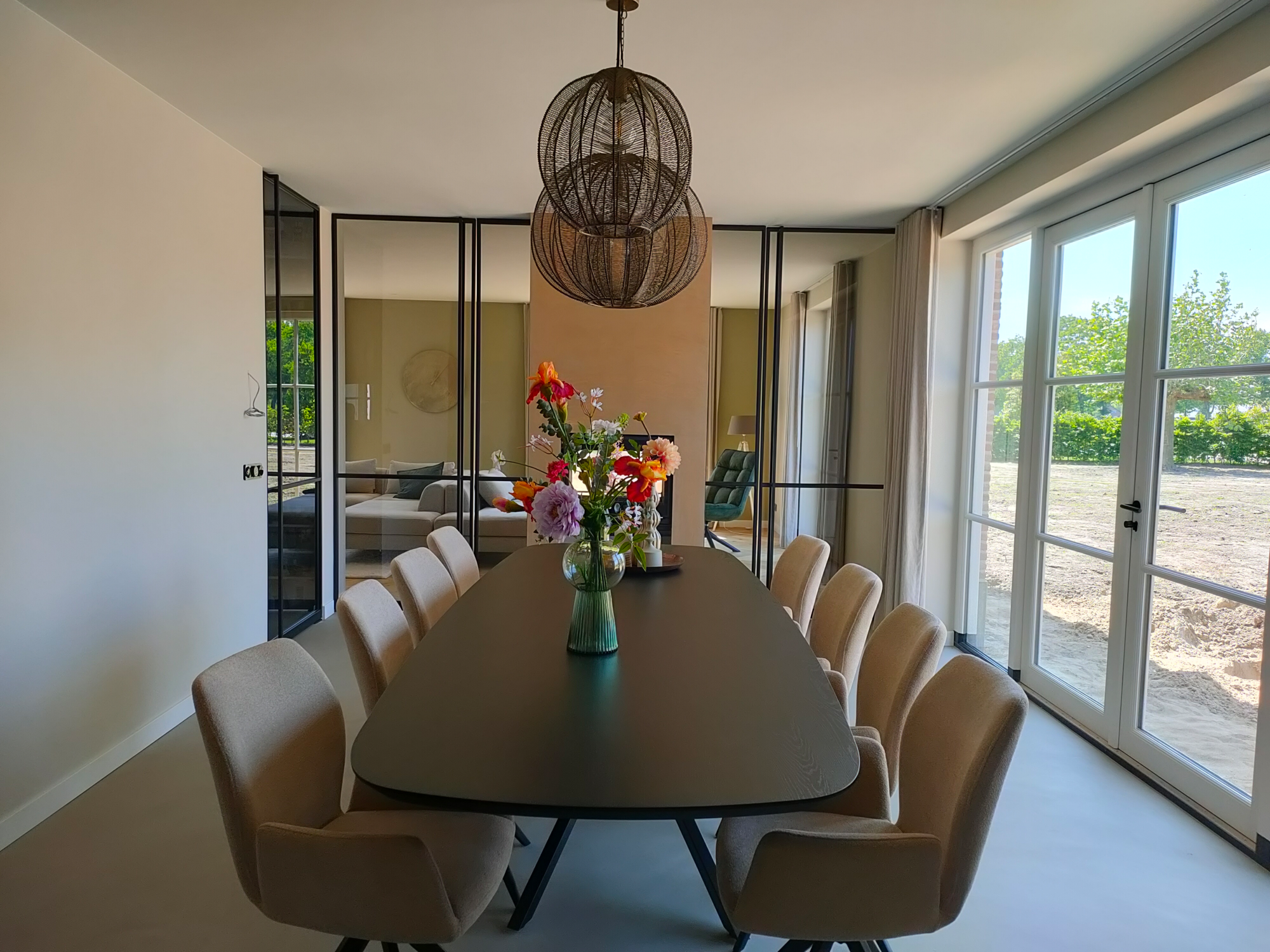 Firma Hout & Staal Eettafel Deens ovaal | xy recht | deer brown Eettafel Leaf | 280*100cm | Rechte rand | Deer Brown