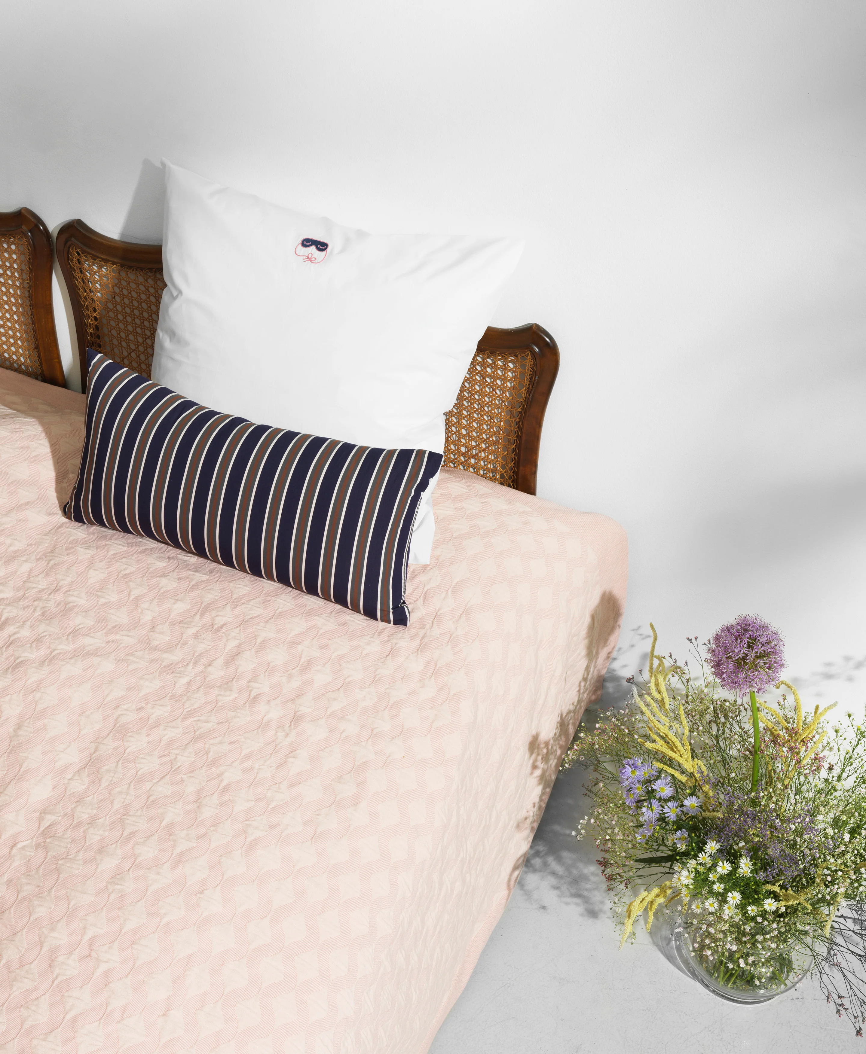 Normann Copenhagen  Slumber sengetæppe, Rose - 250x250 cm.