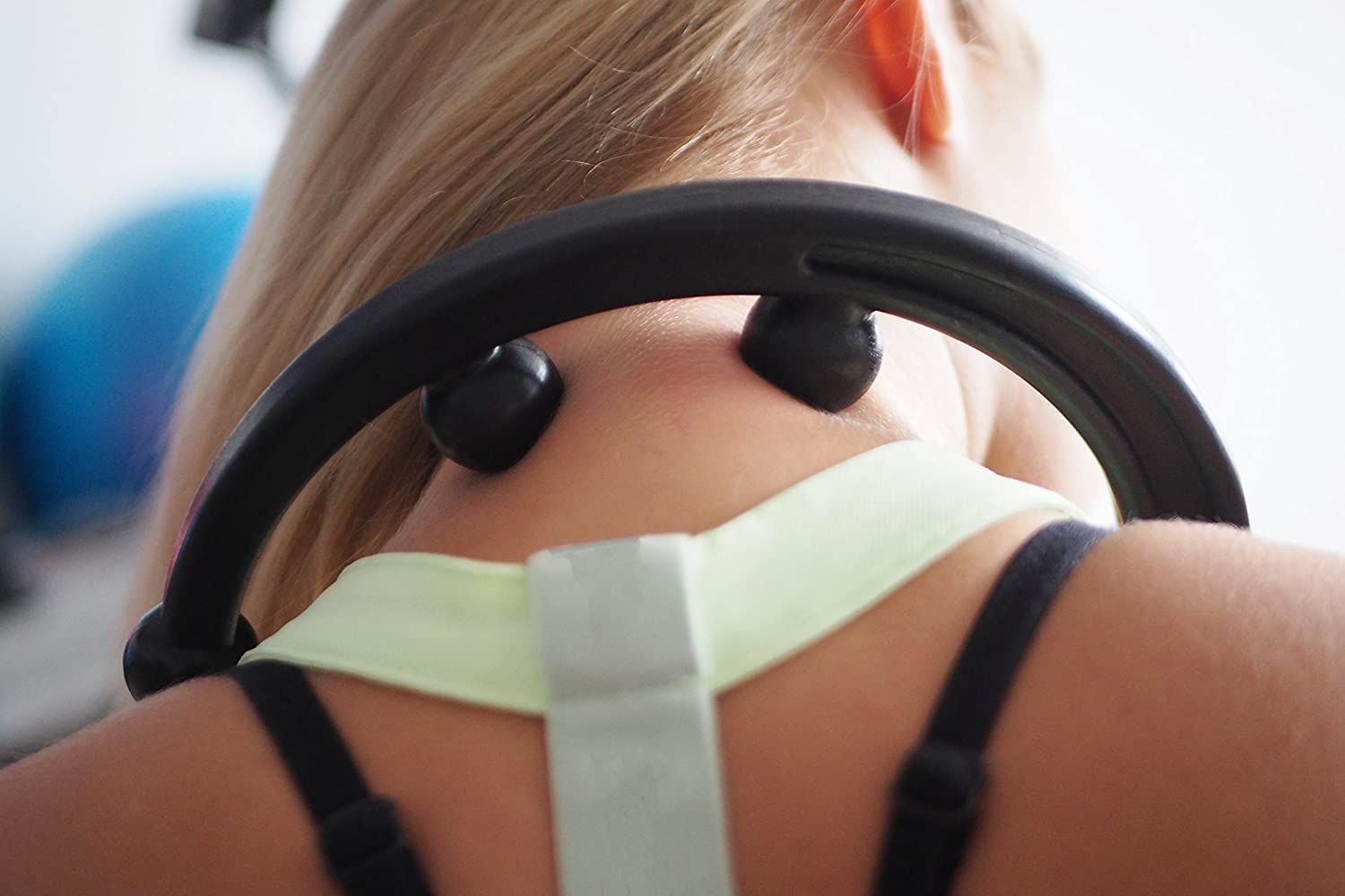 Triggerpunkt Massagegerät + Anwendungsheft | Selbstmassagegerät für Rücken/Schulter | SAPURA®