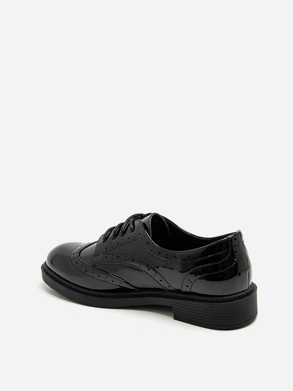 Derbies vernies à détails ajourés- Noir