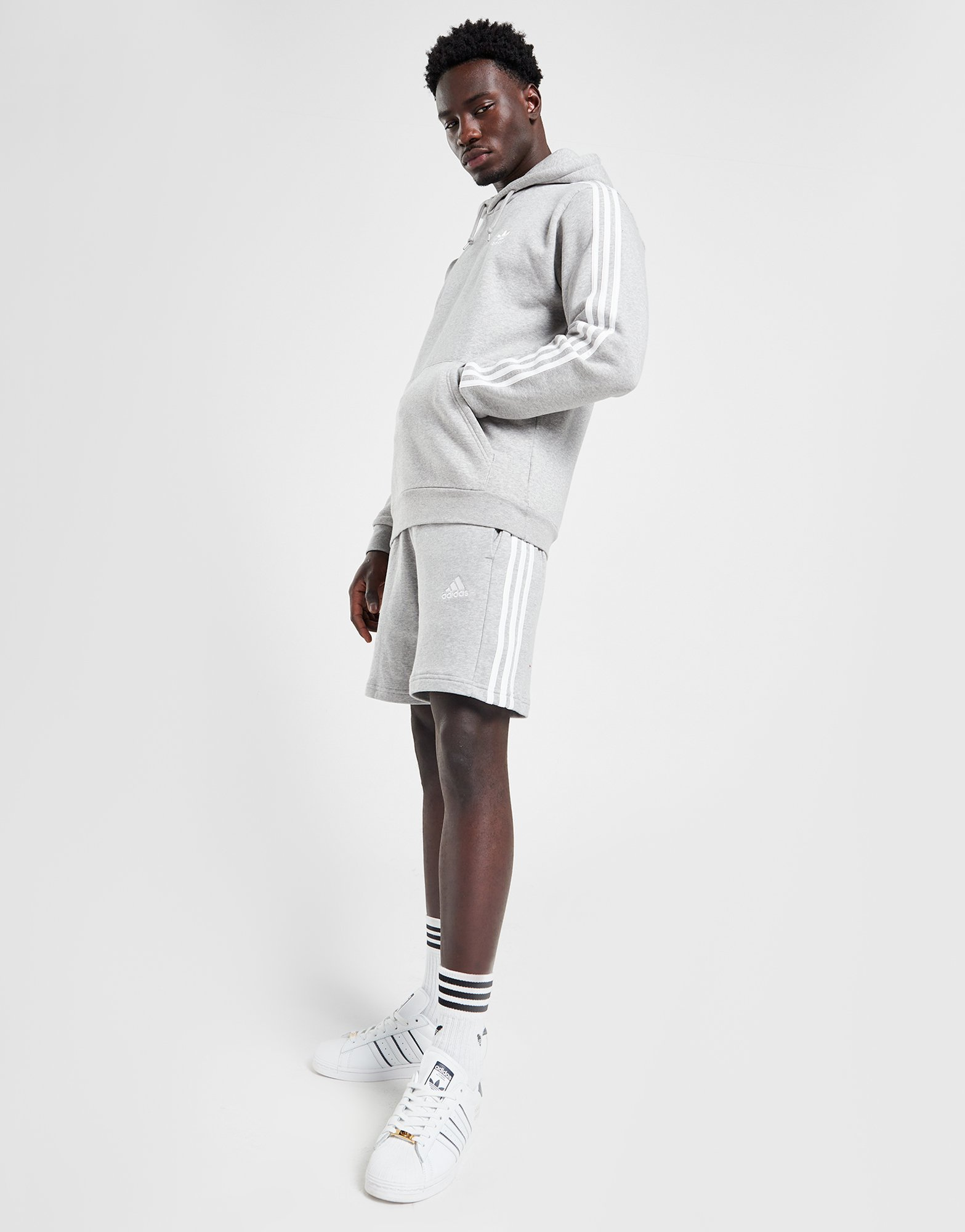 adidas Short à 3 bandes en moleton Essentials