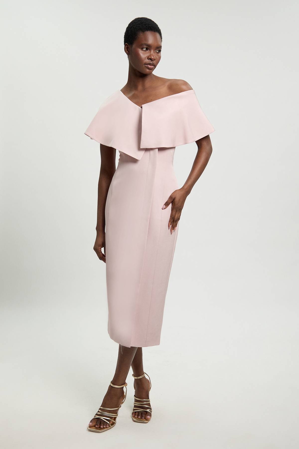 KarenMillen Robe Crayon Mi-longue Ajustée En Mélange De Lin Poli Avec Détail De Pli Asymétrique