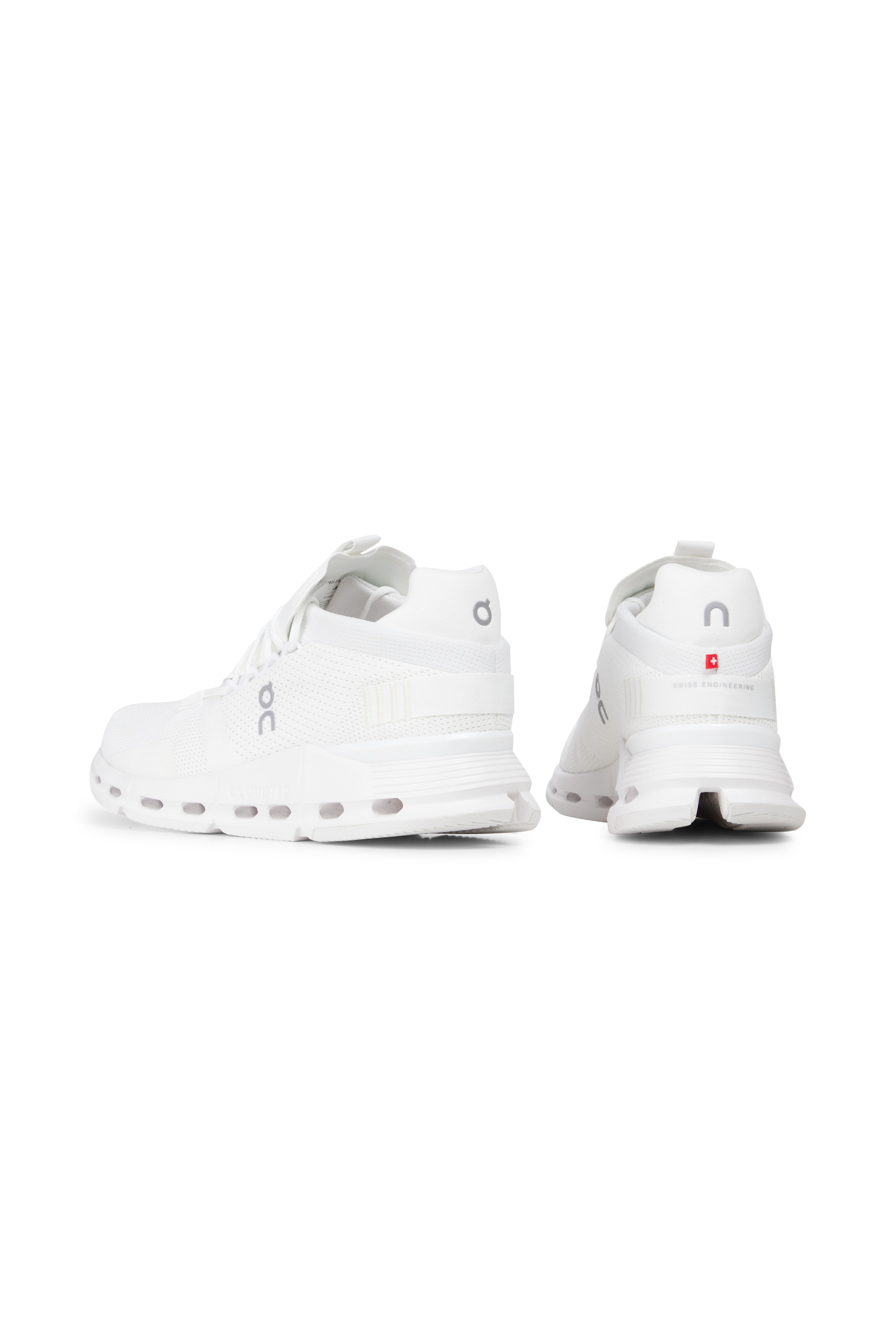 ON baskets Cloudnova Blanc