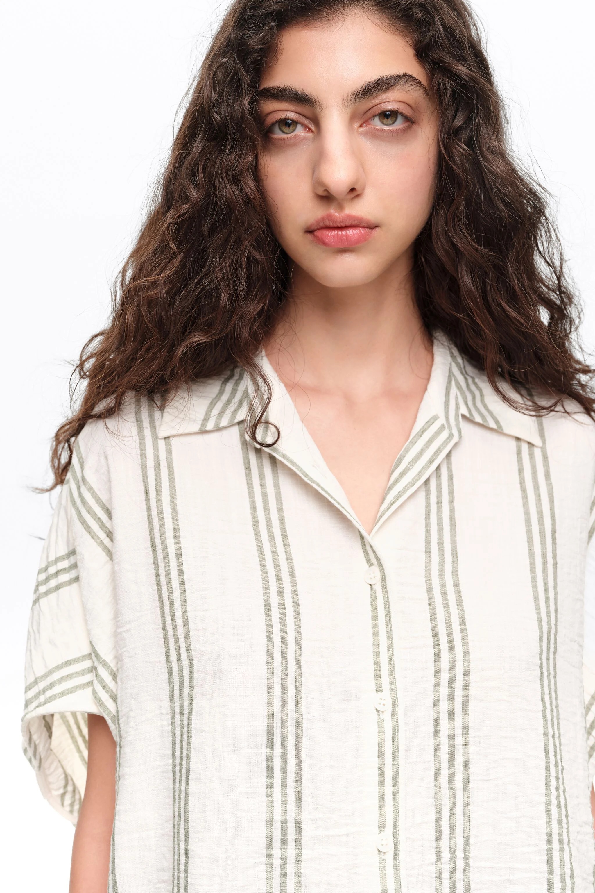 Camisa listrada verde