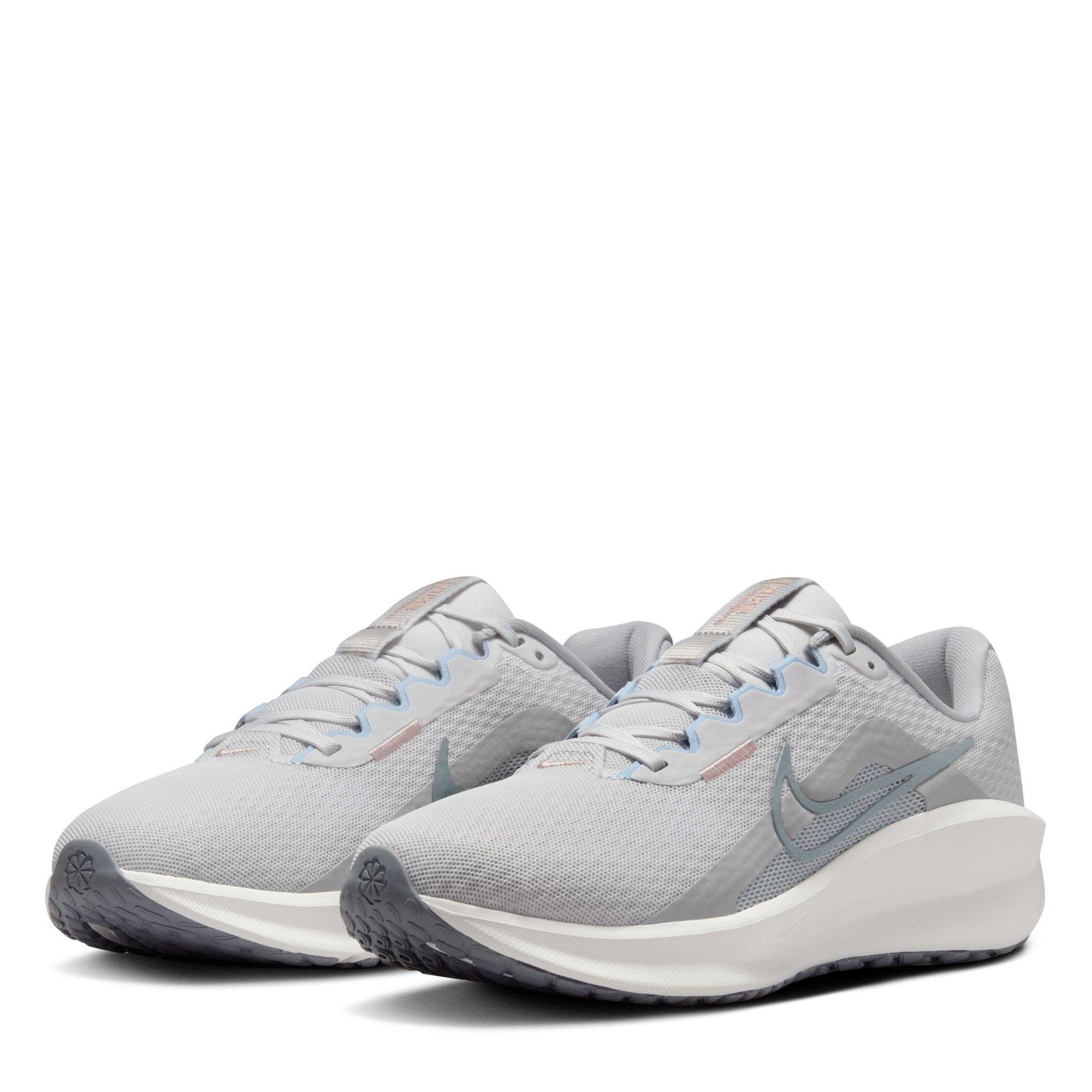 Nike Downshifter 13 Womens Road Running Shoes