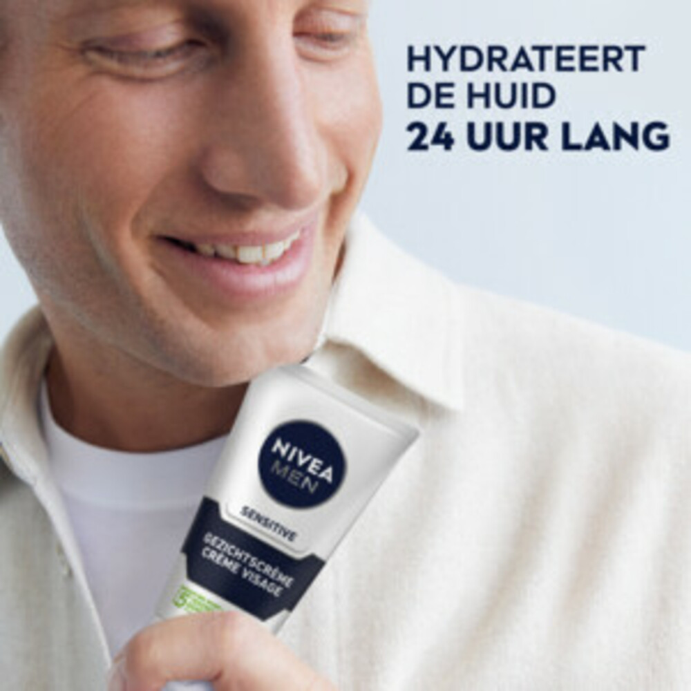 Nivea Men Gezichtscrème Sensitive75 ml