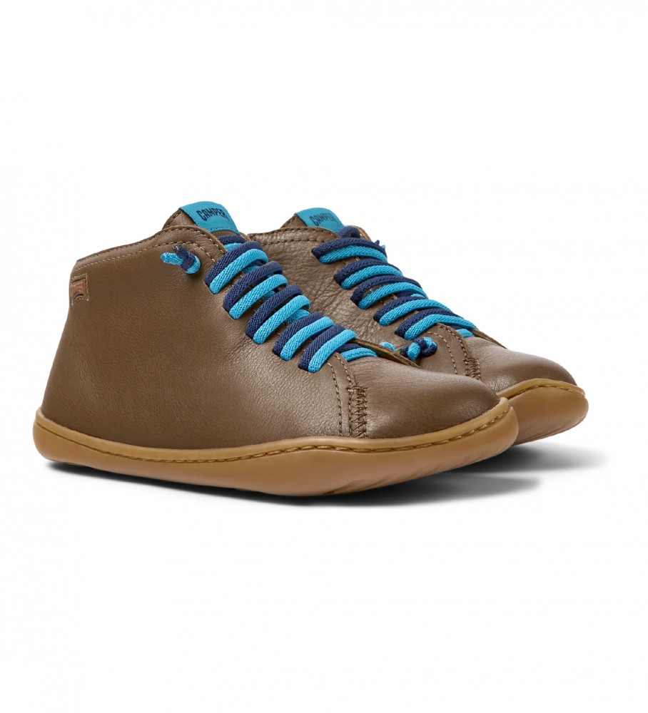 Chinelo Camper Peu Cami em couro marrom