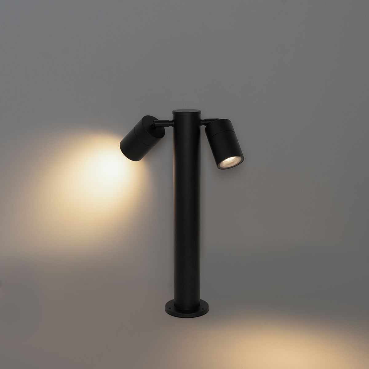 Buitenlamp zwart met grondpin en kabelmof 45cm 2-lichts IP44 - Duo