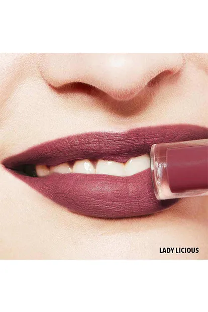 Banana Beauty Rouge à lèvres liquide semi-mat-3 ml