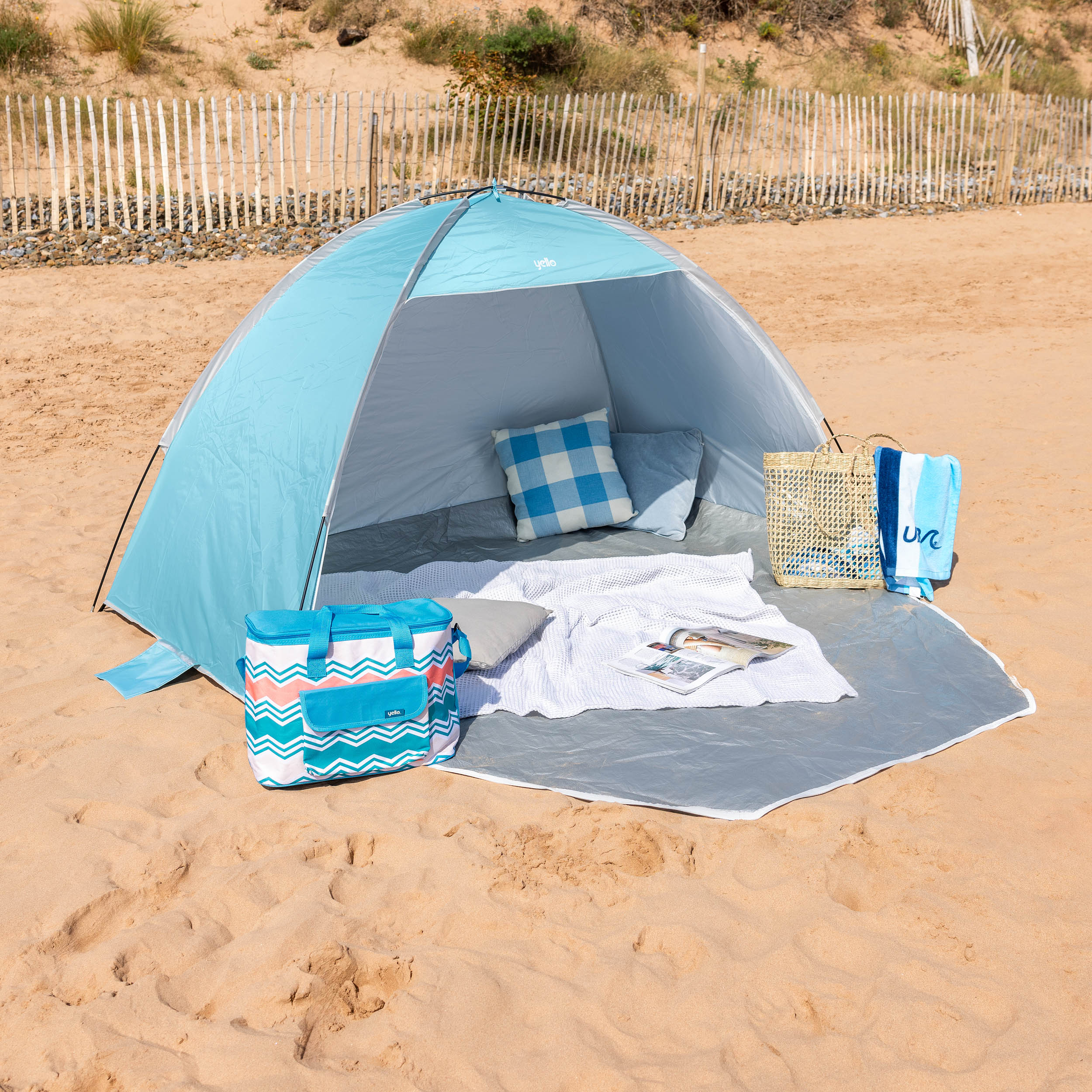 Yello UPF50+ Beach Shelter – Sky Blue