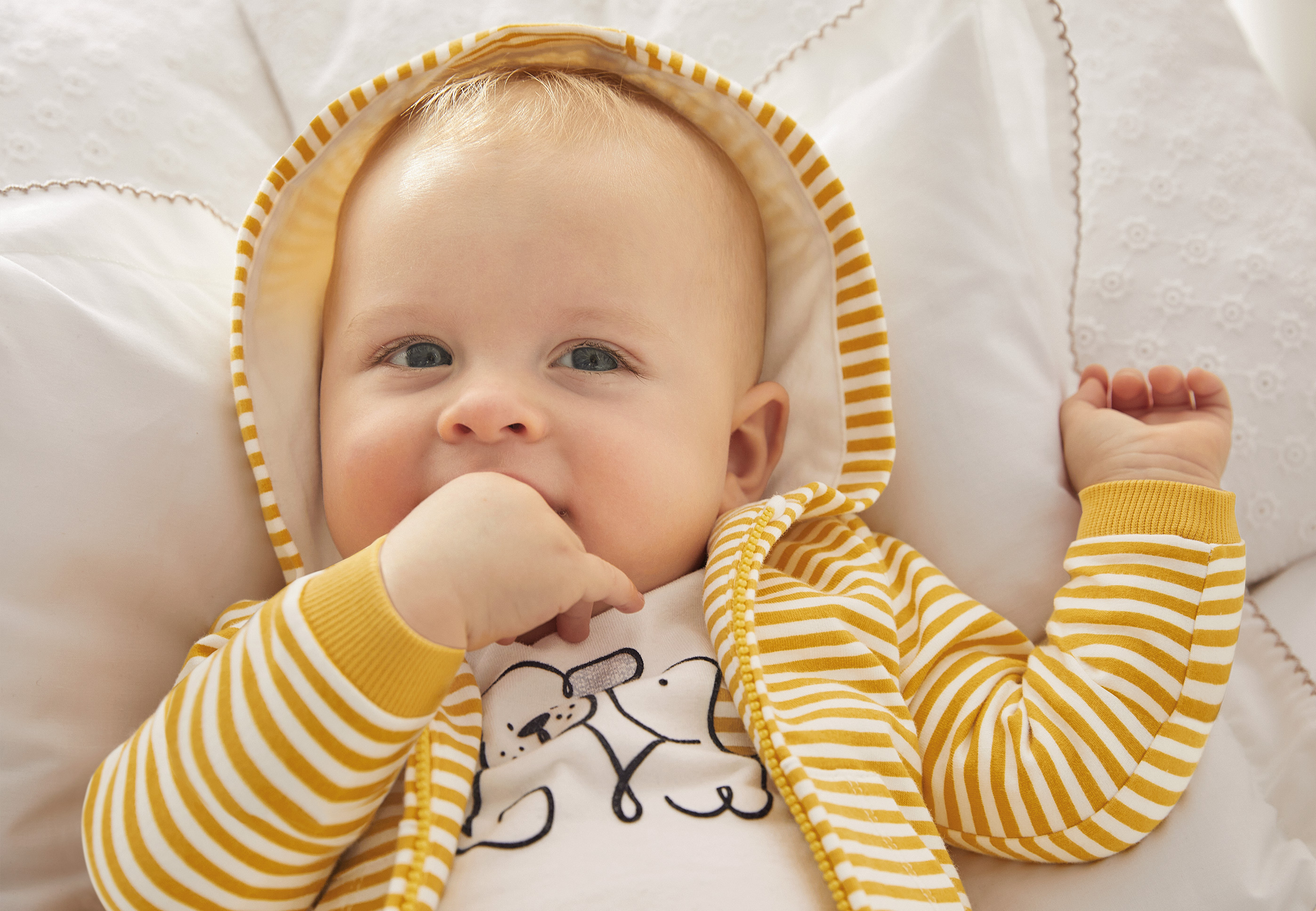 Conjunto de moletom de 3 peças Better Cotton para recém-nascidos