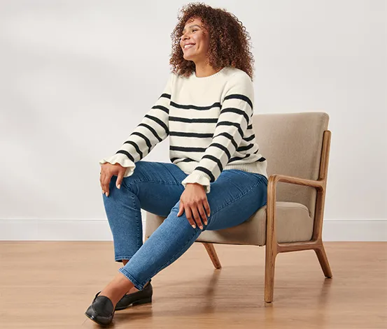 Strickpullover mit Rüschendetail, gestreift