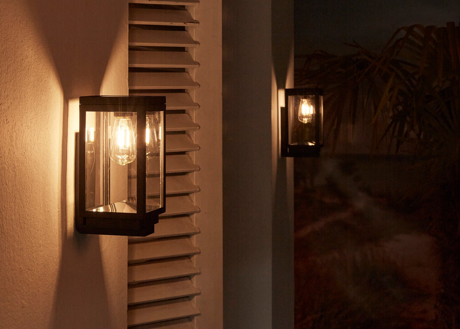 Luxform solar wandlamp Amsterdam zwart D 12 H 24,3 cm