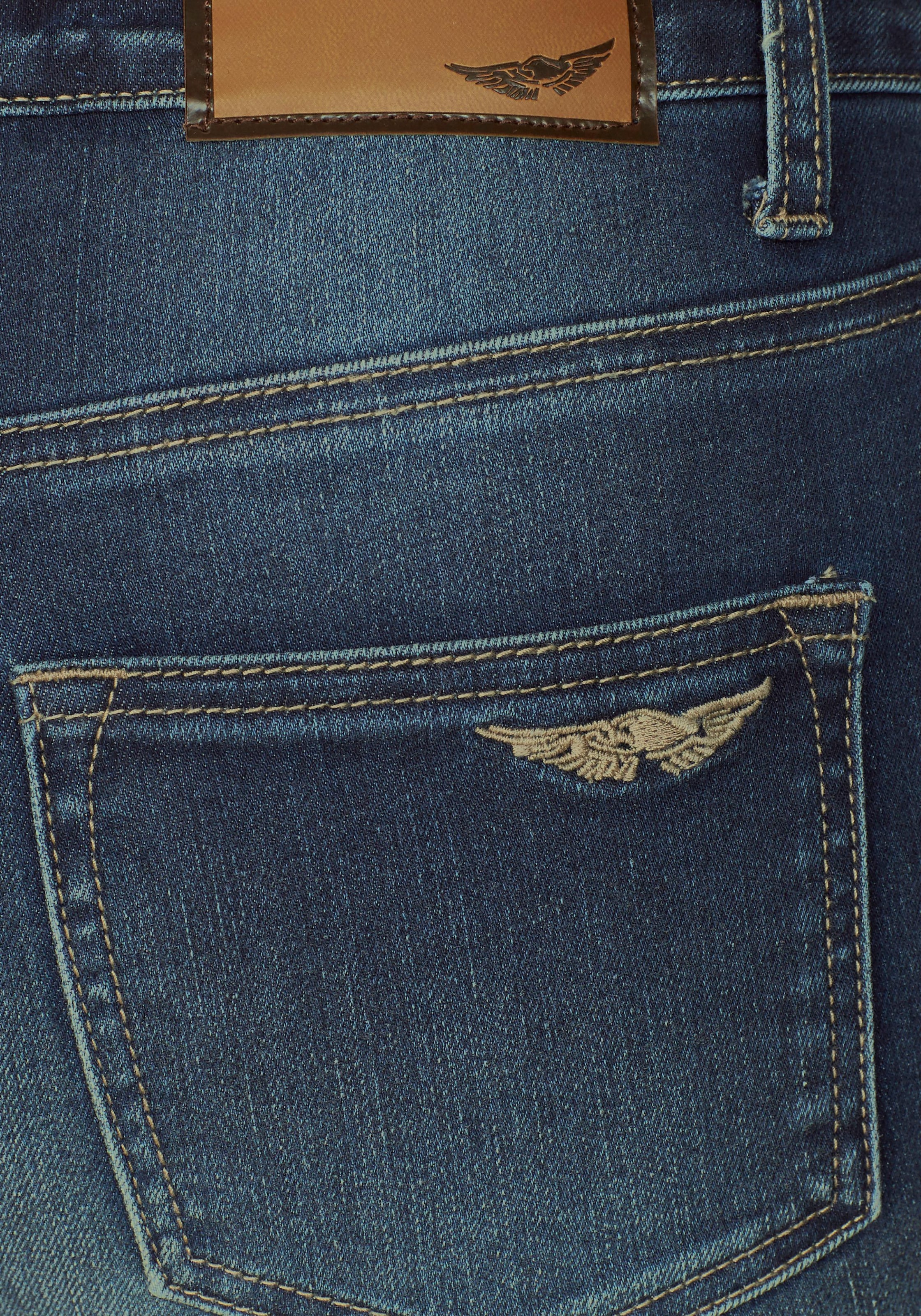 Arizona Bootcut-Jeans »Baby Bootcut«, leicht ausgestelltes Bein,  hohe Leibhöhe