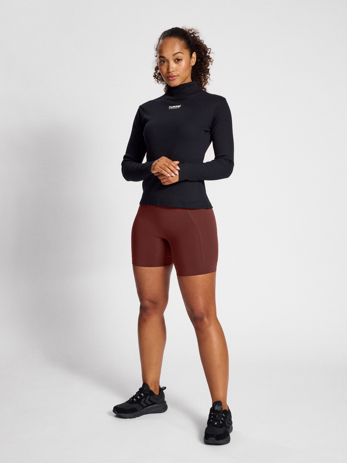 hmlTIF SEAMLESS SHORTS