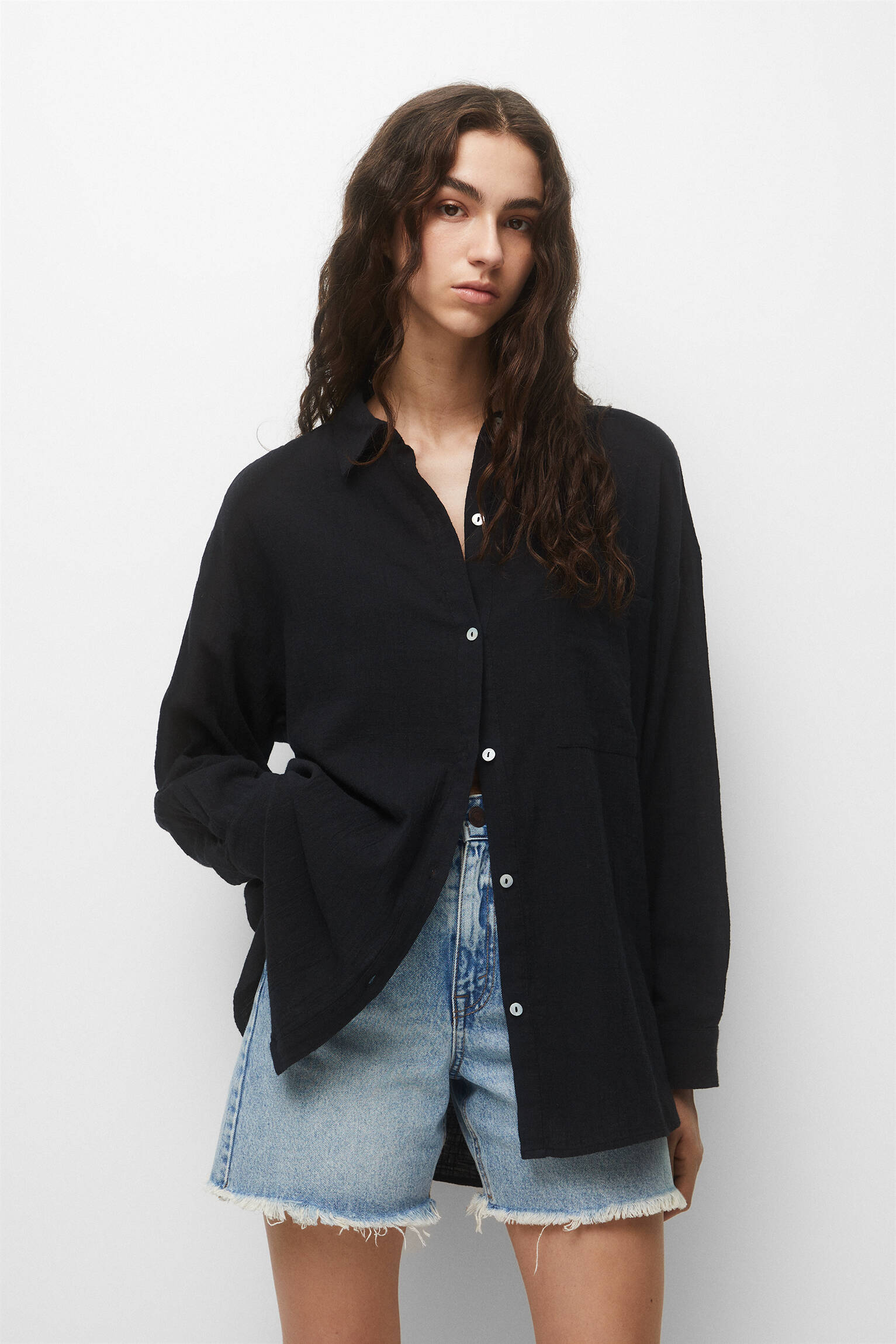CAMISA RÚSTICA OVERSIZED - PRETA