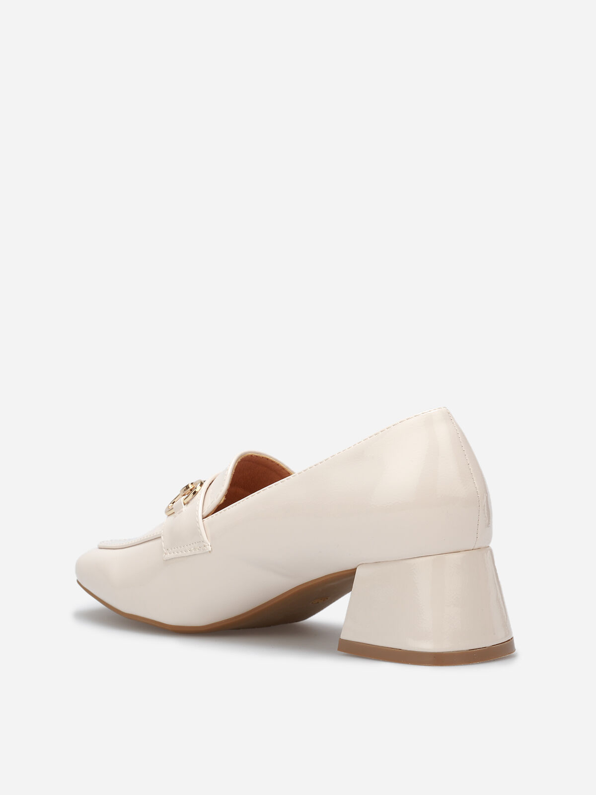 Mocassins vernis à talon et mors doré- Beige
