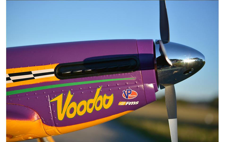 Warbird Mustang P-51 Voodoo 1100 mm PNP<br>Airrace Warbird «Voodoo» als PNP Modell mit Brushless Antrieb und EInziehfahrwerk