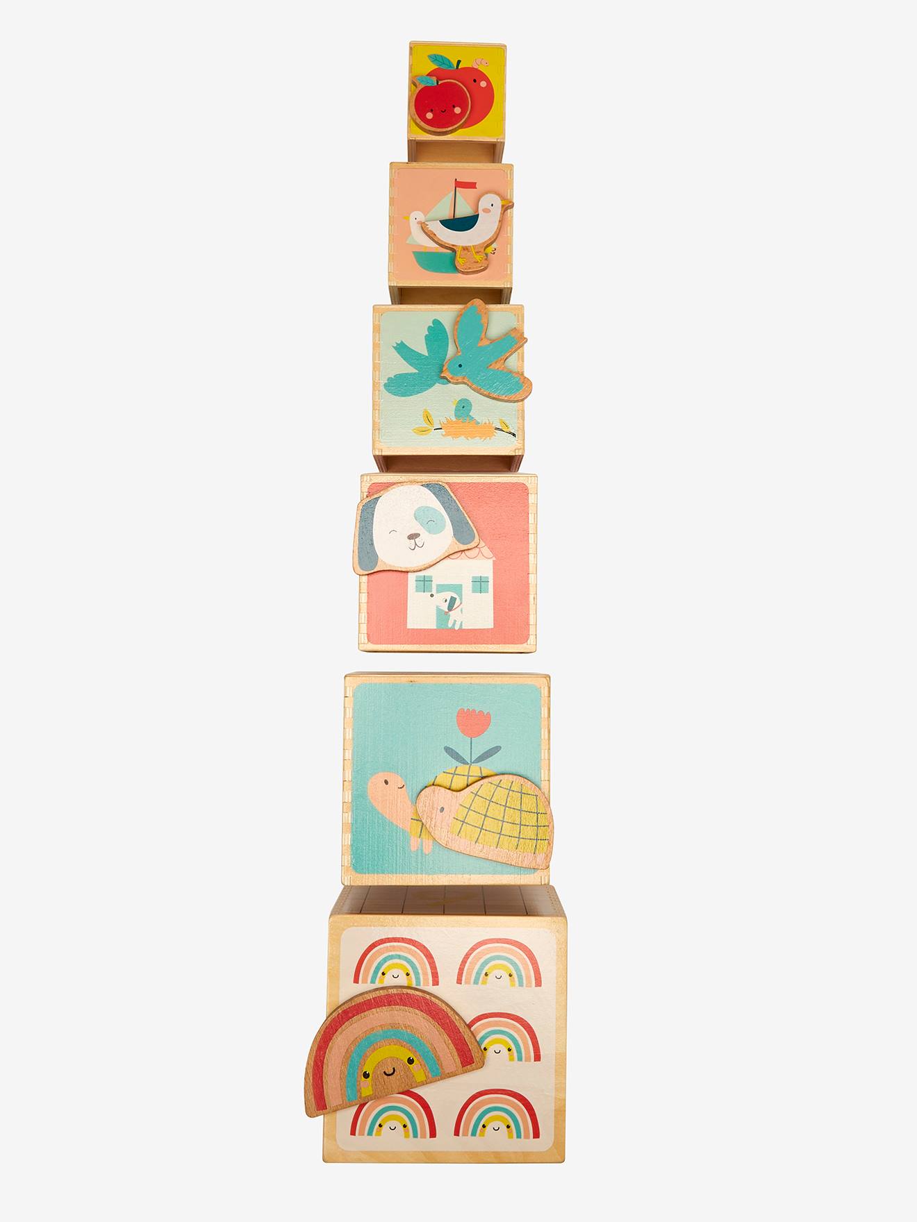 Torre de cubos empilháveis de madeira com formatos diversos, certificada pelo FSC®. Bege médio com padrões.