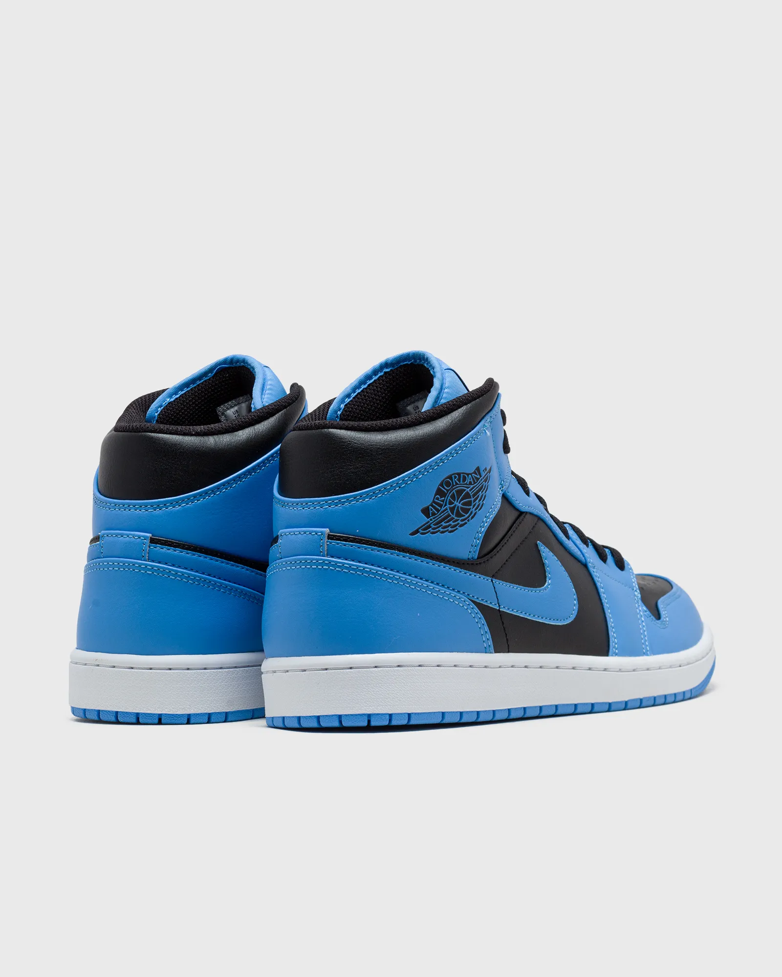 Jordan AIR JORDAN 1 MID 'University Blue'
