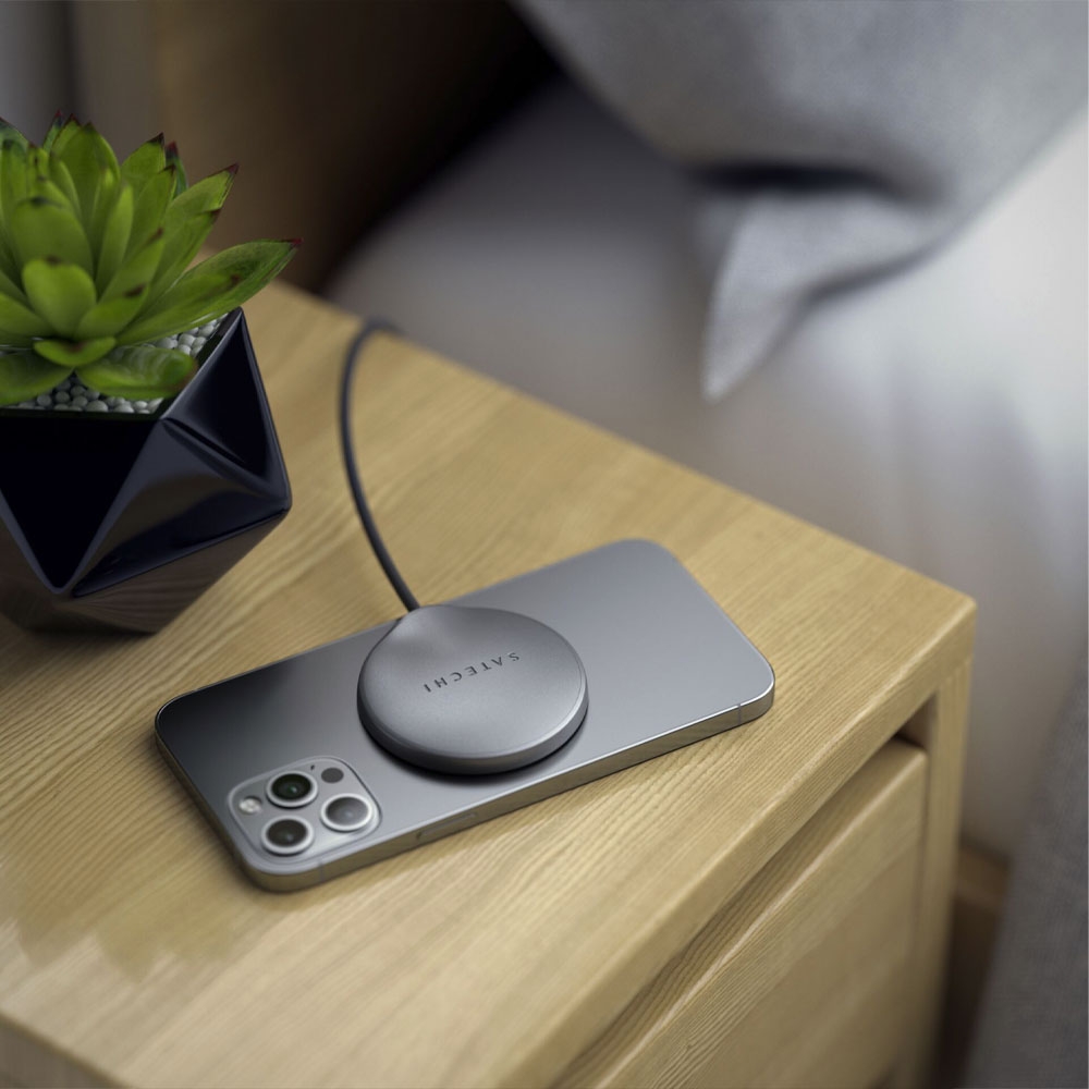(1.5m) 15W MagSafe USB C Ladegerät Magnetischer Qi-Wireless Charger (ST-UCQIMCM) - Space Gray