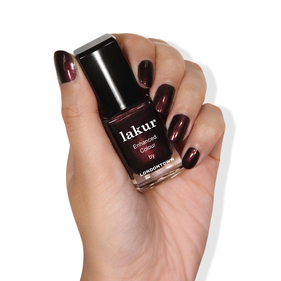 Londontown - Nail Lakur - Cockney Glam