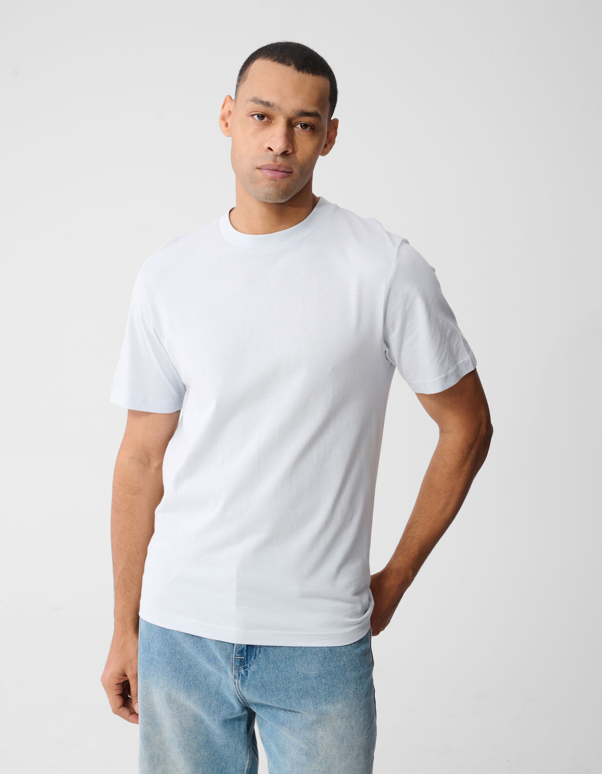 Fading Circle Artwork T-shirt Lichtblauw
