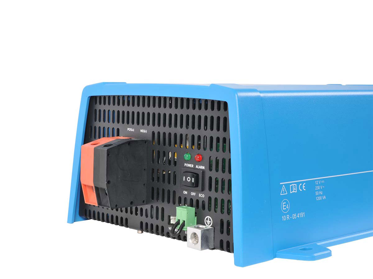 Victron Phoenix 12/1200 omvormer