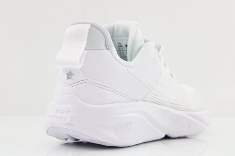 Nike Sneaker