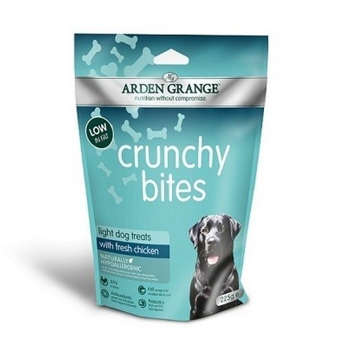 Petiscos crocantes para cães, com sabor natural suave.