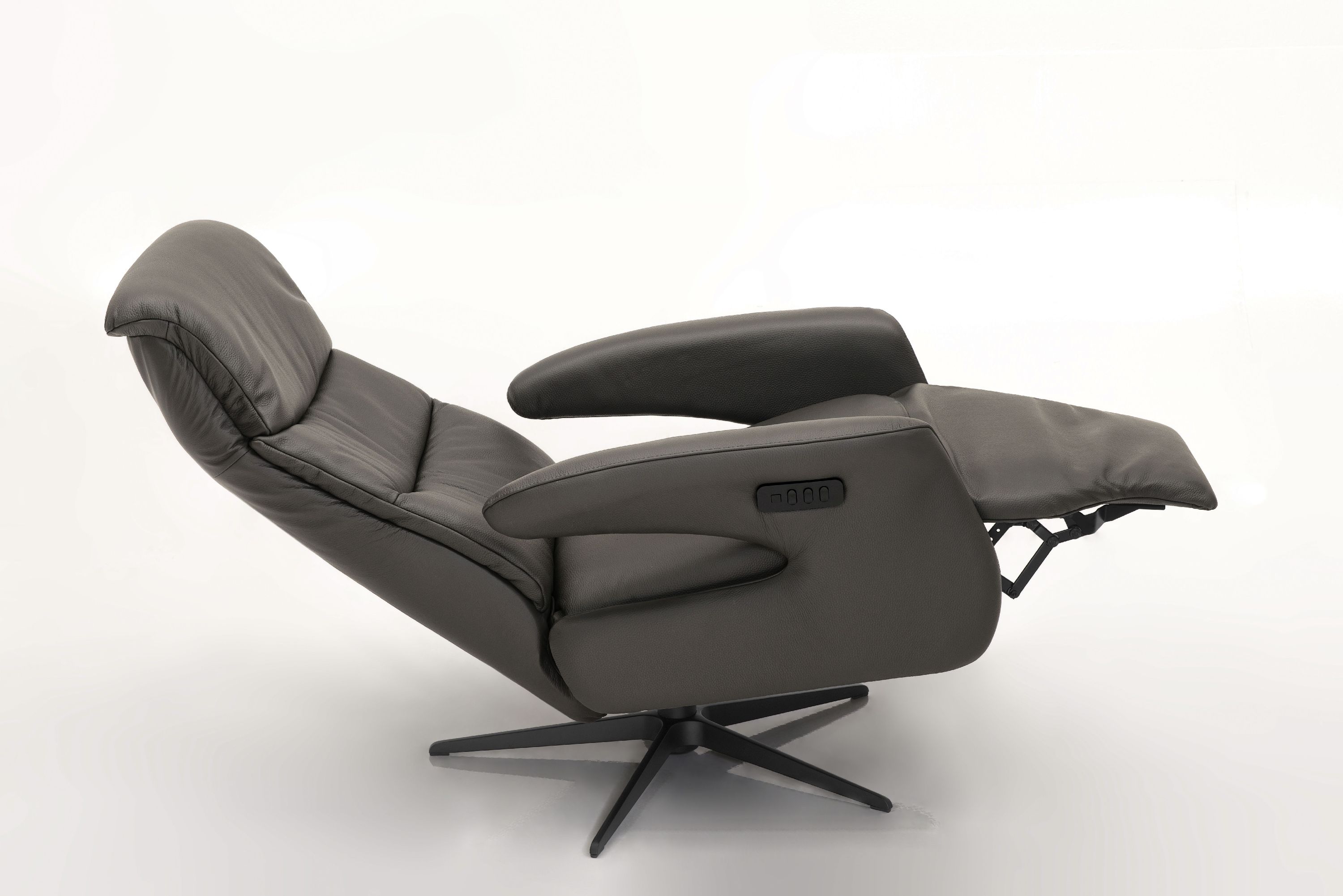 Relaxsessel vito TAVON black small