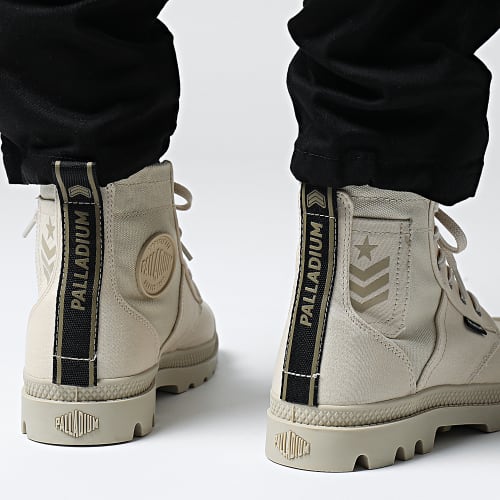 Boots Pampa Hi Army 78583 Sahara