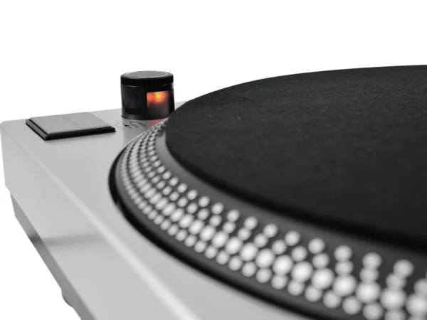 Omnitronic BD-1350, Bæltedrevet DJ pladespiller, 33 1/3,45 rpm, -10 - 10%, 0,24%, Vejledning, 50 dB