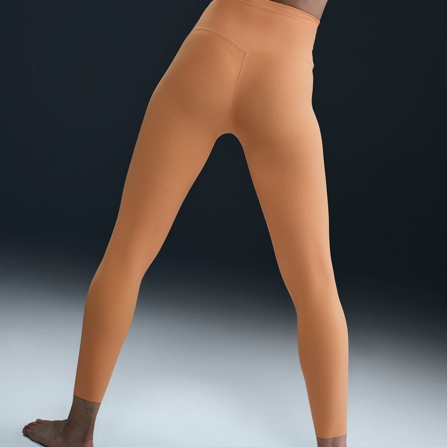Nike Zenvy Rib