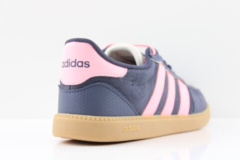Adidas Sneaker