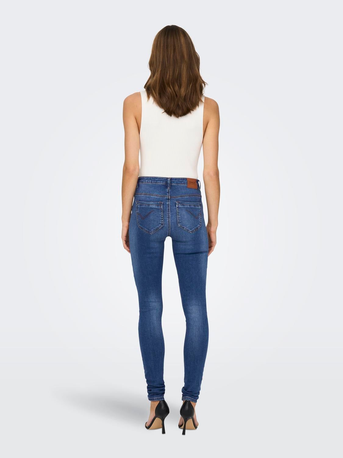 ONLPAOLA Hohe Taille Skinny Fit Jeans Medium Blue Denim