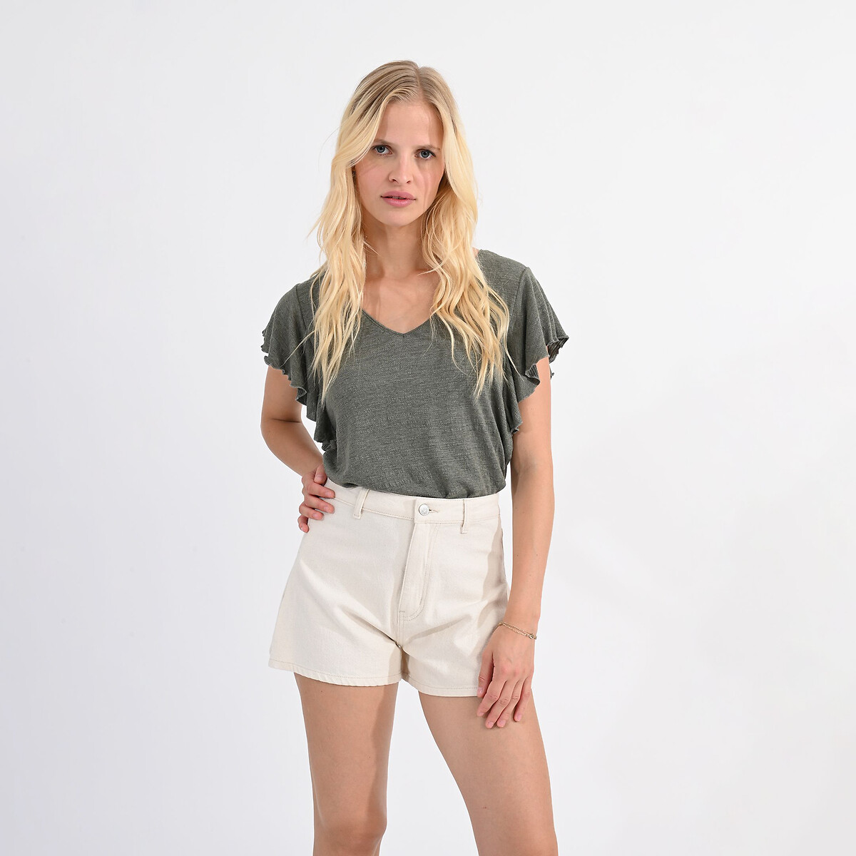 MOLLY BRACKEN<br>Shorts com bolsos traseiros bordados