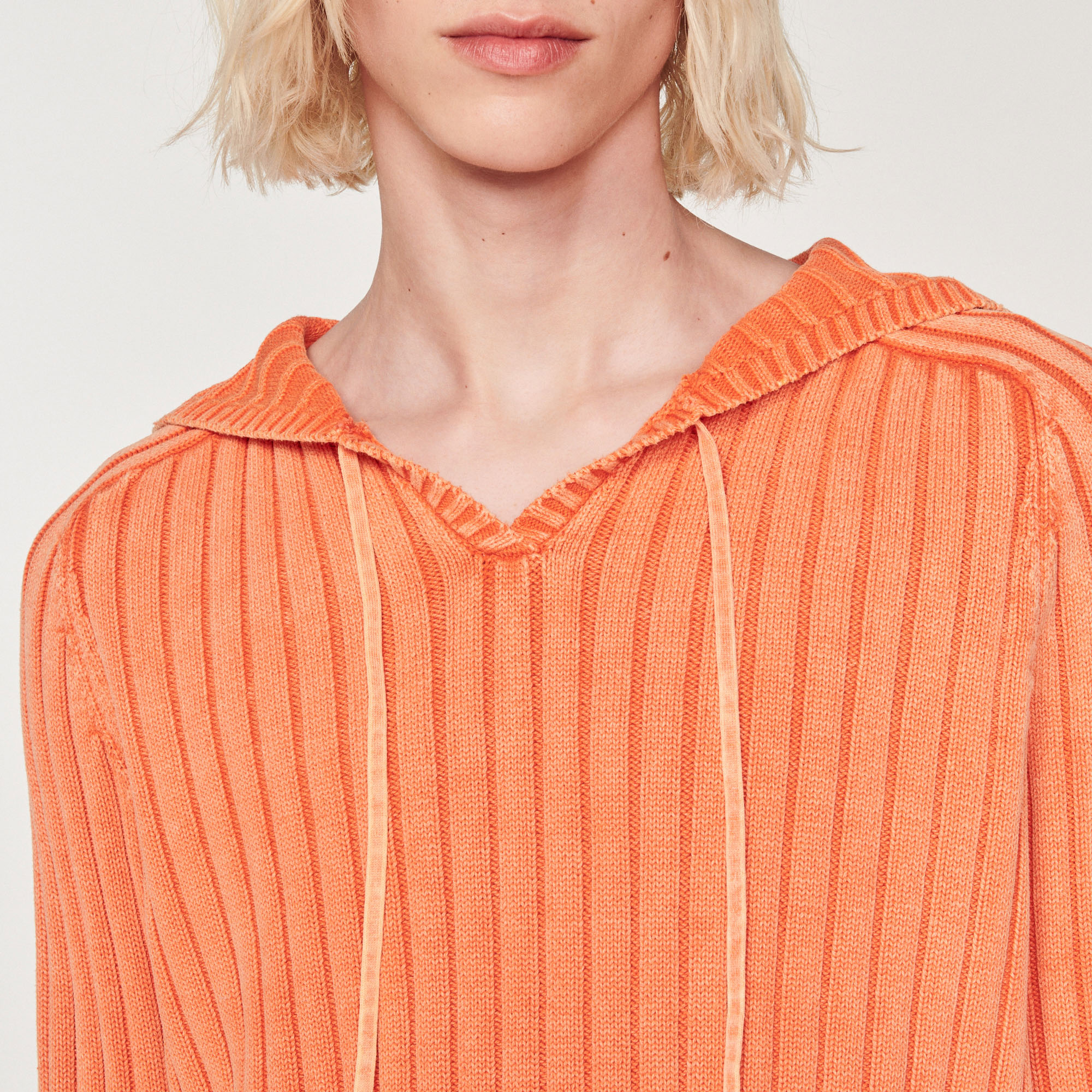 Hoodie en maille delavee