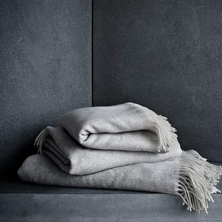 Fritz Hansen - Kaschmirdecke, 120 x 190 cm, hellbraun