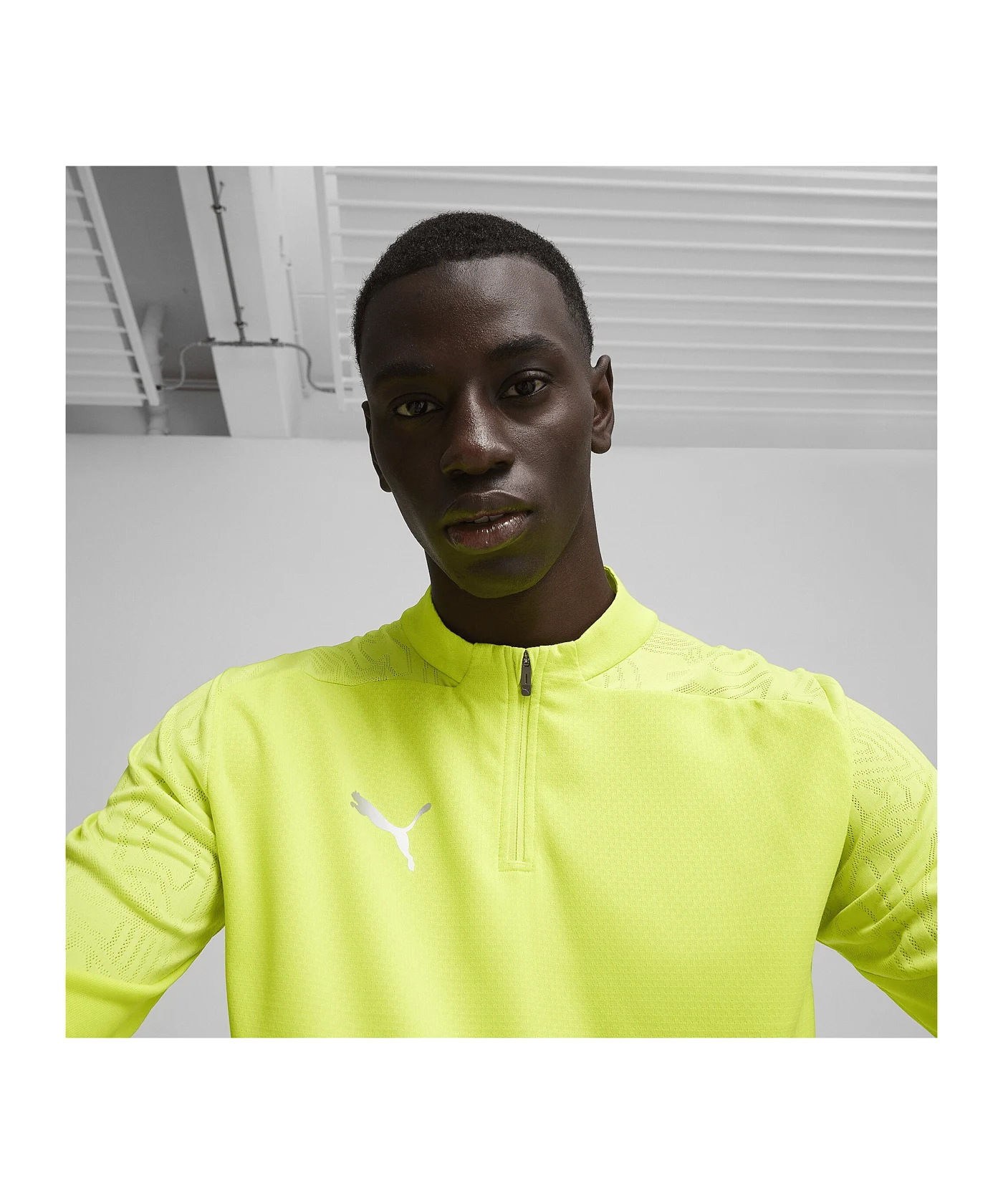 PUMA teamFINAL Training 1/4 Zip Sweatshirt F30