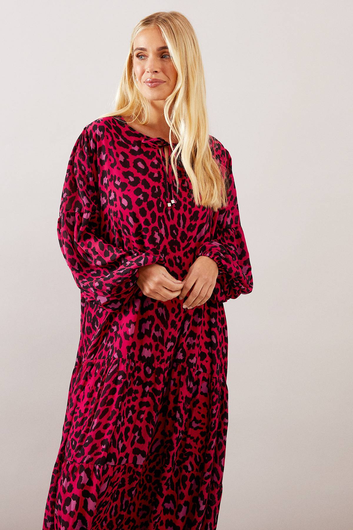 Wallis Robe Midaxi Smock à Volants Motif Léopard Petite