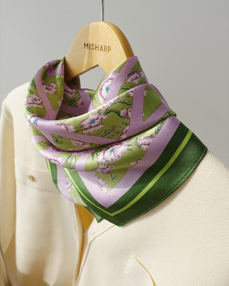Frior - Zijden sjaal met bloemenprint