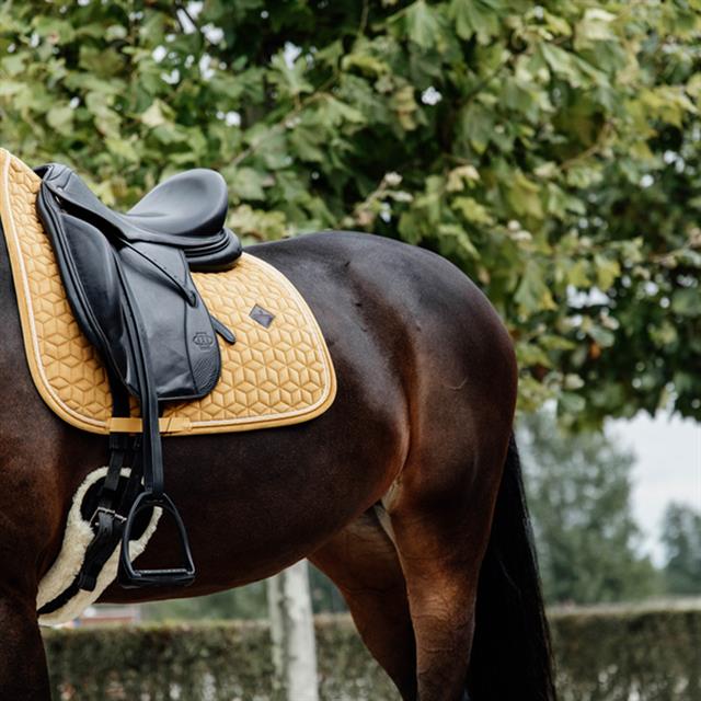 Zadeldek Kentucky Velvet Donkergeel