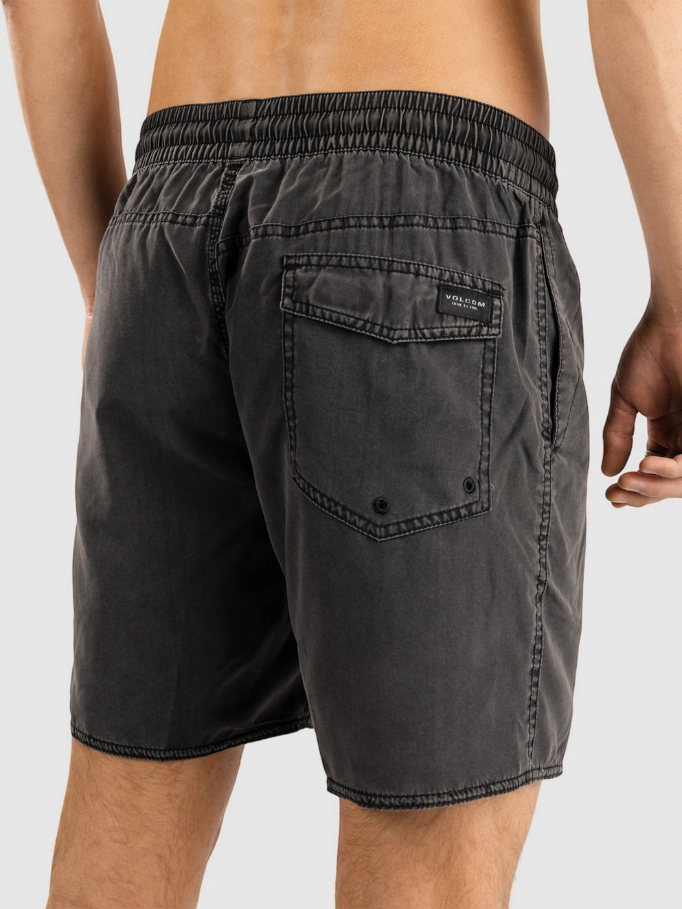 Volcom Center 17 Boardshorts black