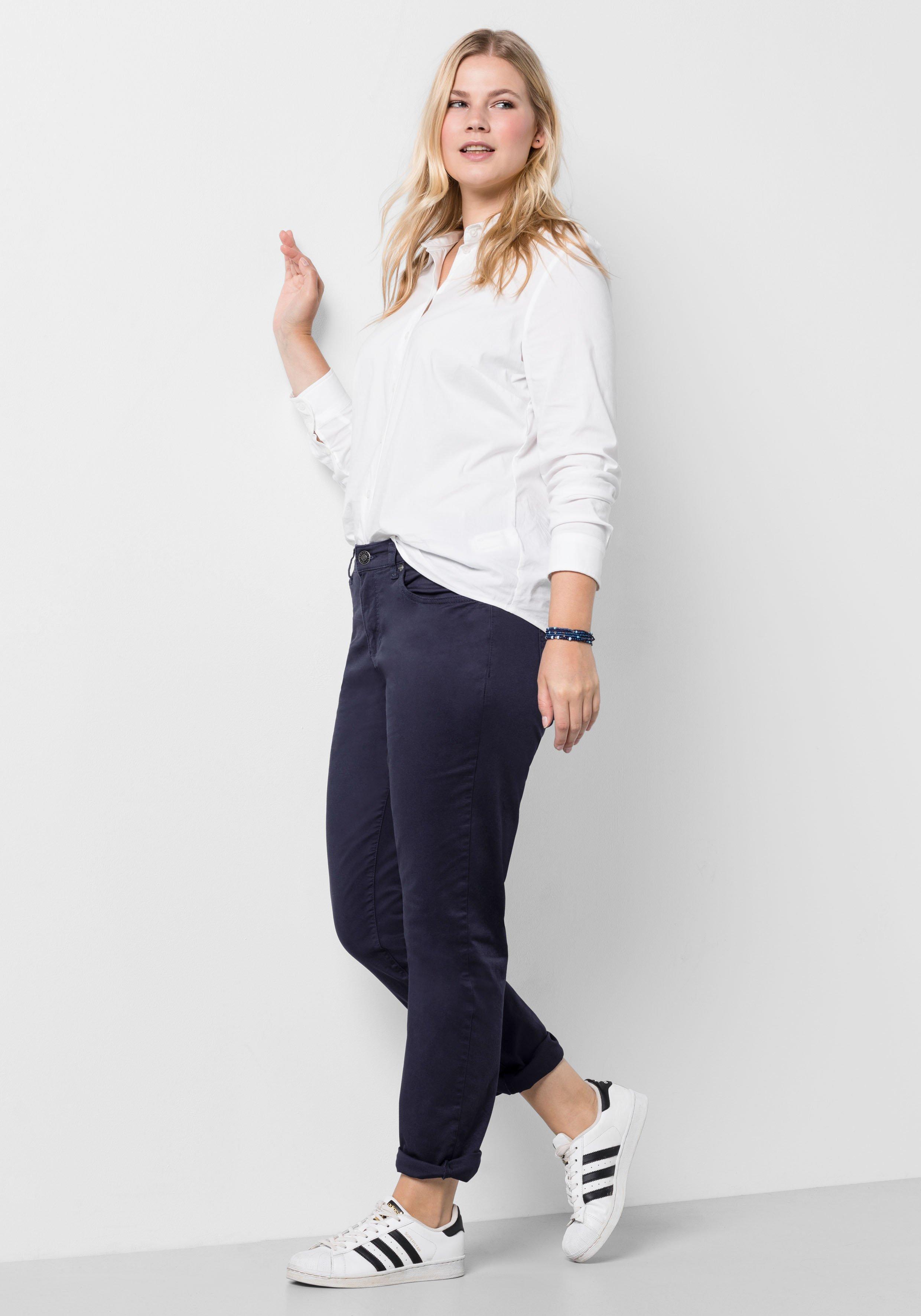Schmale Stretchhose aus Baumwoll-Twill