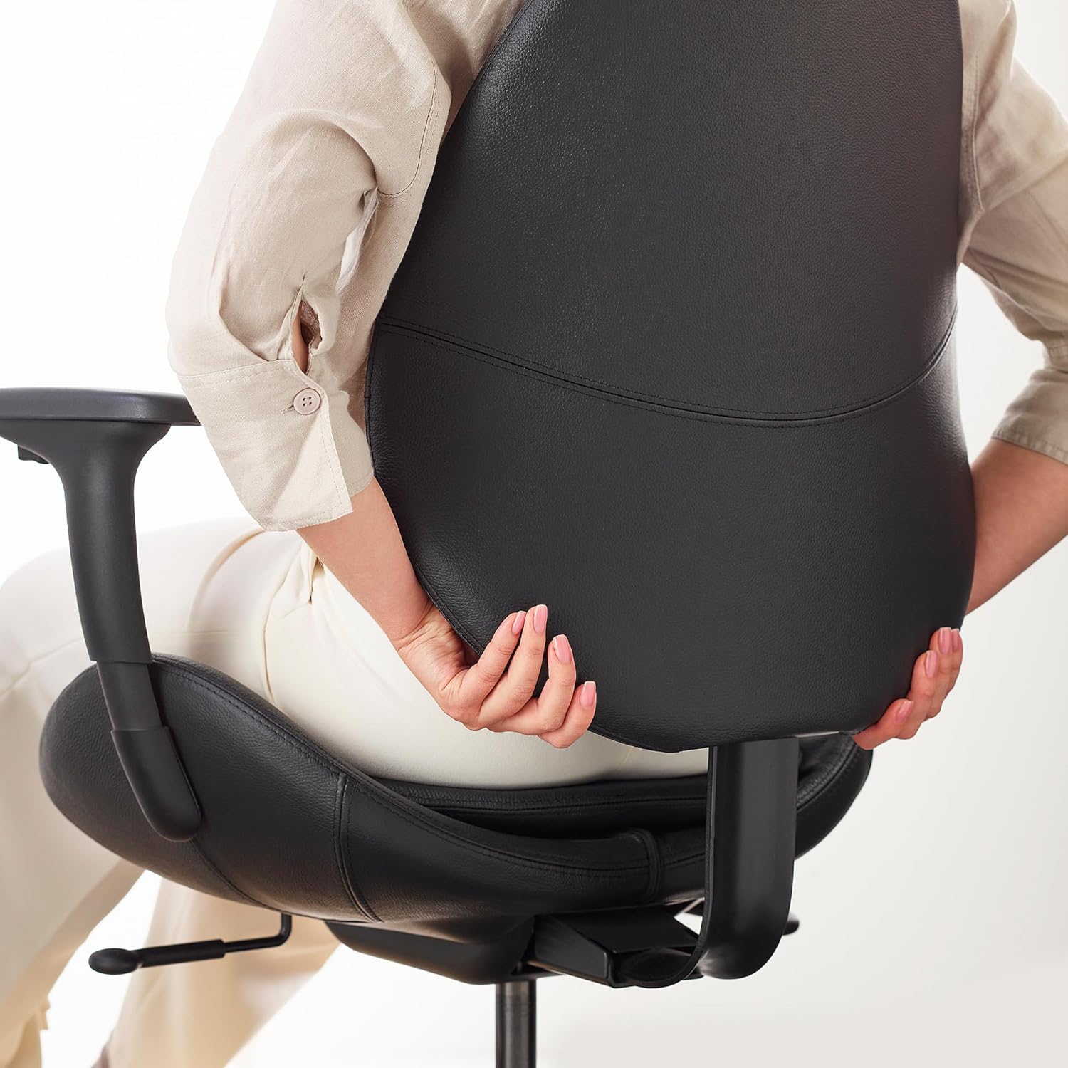 IKEA HATTEFJÄLL Bürostuhl mit Armlehnen, Smidig Schwarz
