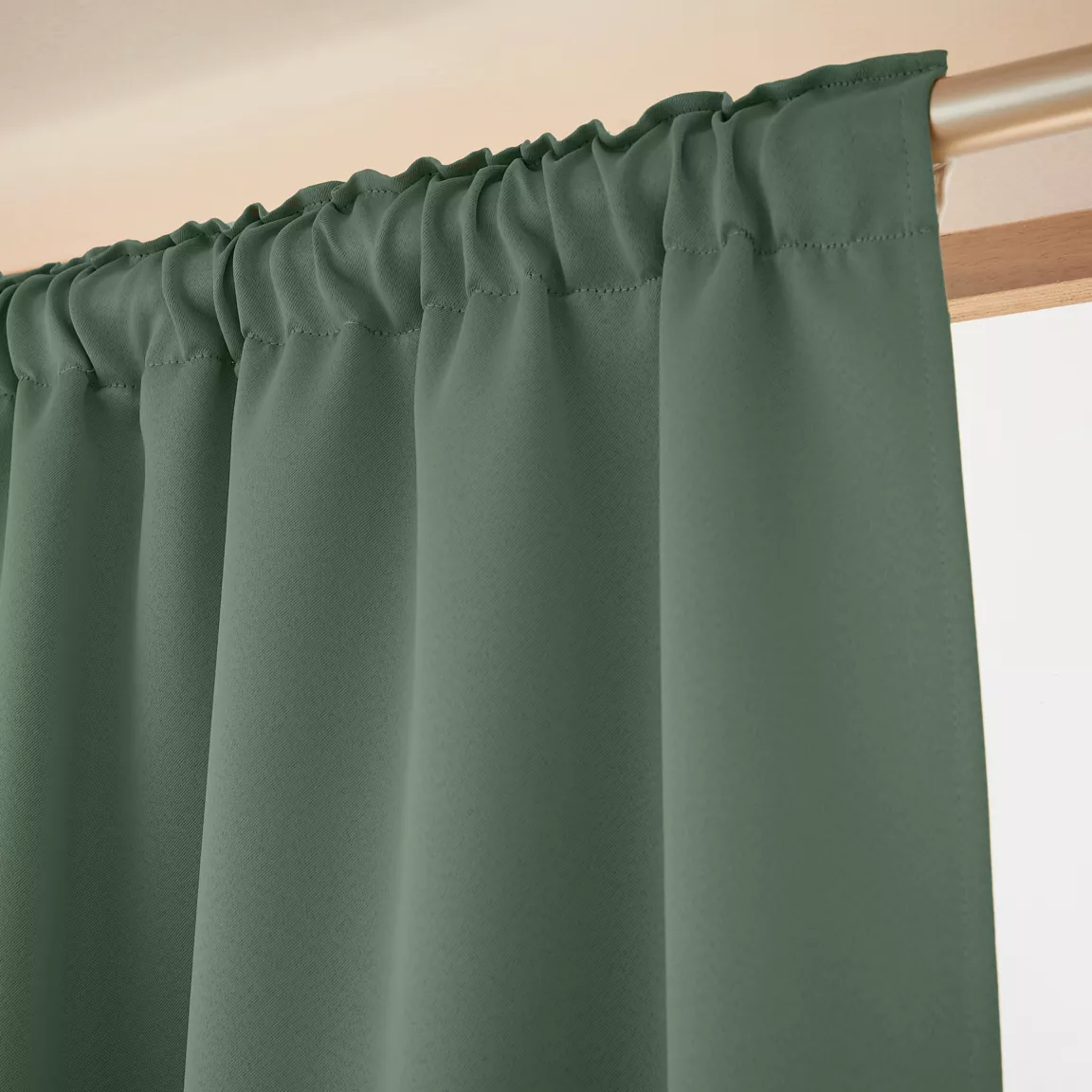 Rideau obscurcissant thermique galon fronceur (140 x 240 cm) Calore Vert romarin