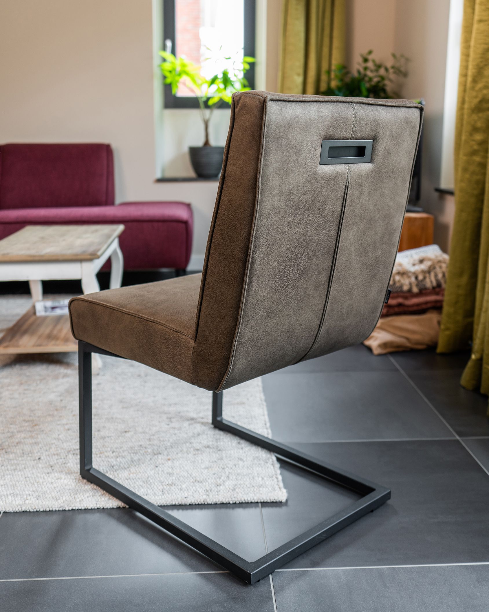 Eetkamerstoel moss Niels B50 x D65.5 x H94 cm