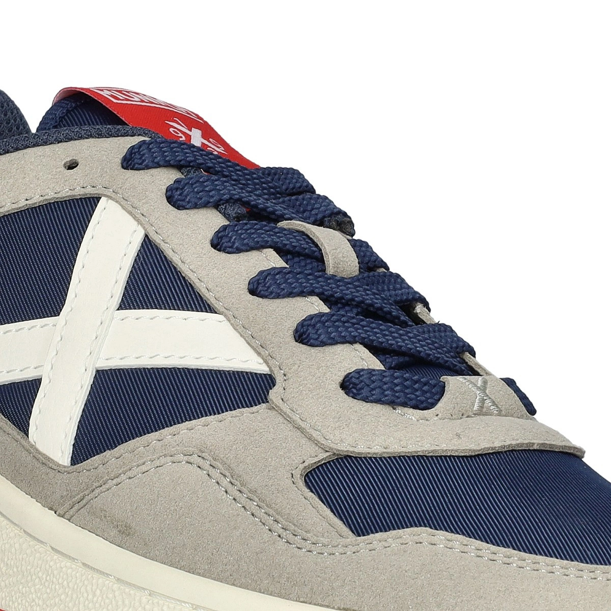 Sneakers Munich Arrow